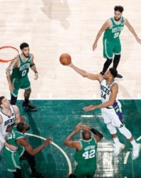 AG真人平台-高效轰下42分！字母哥状态反弹 成功保卫主场