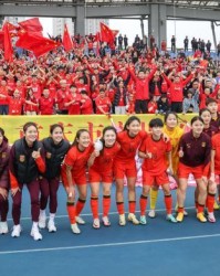 AG真人-【邀请赛】邵子钦戴帽张馨远射 女足5比1泰国夺冠